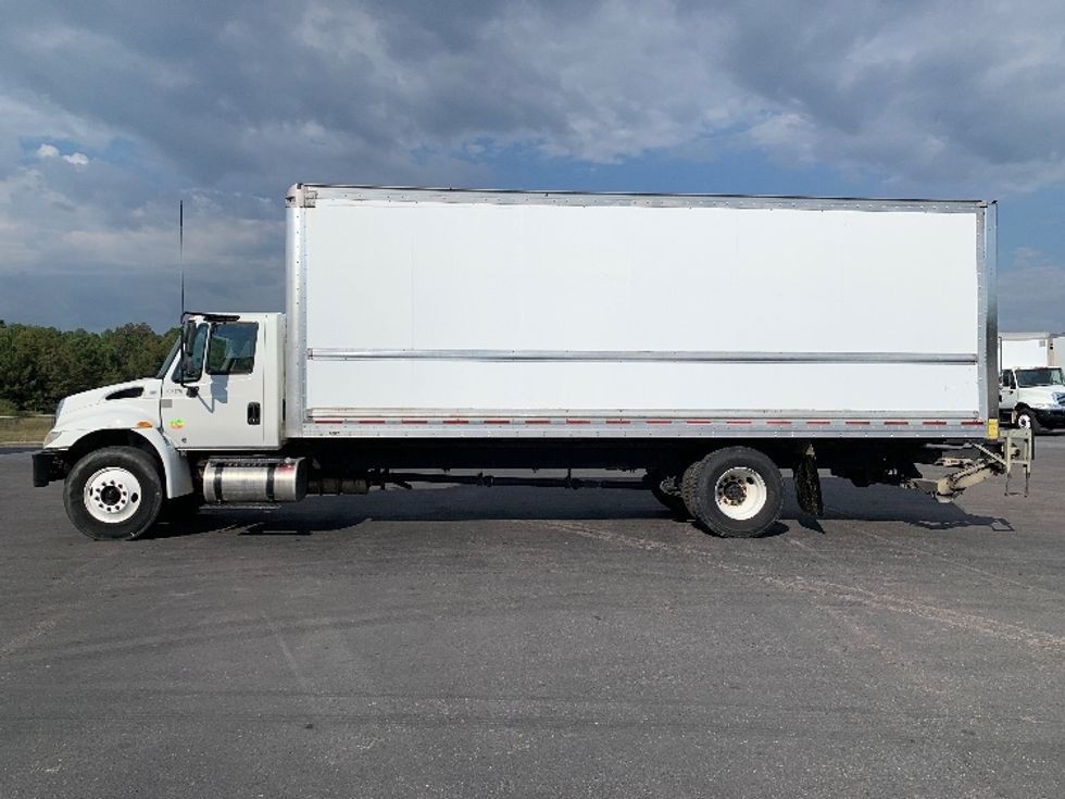 2019 International 4300 DuraStar 4300 photo 4