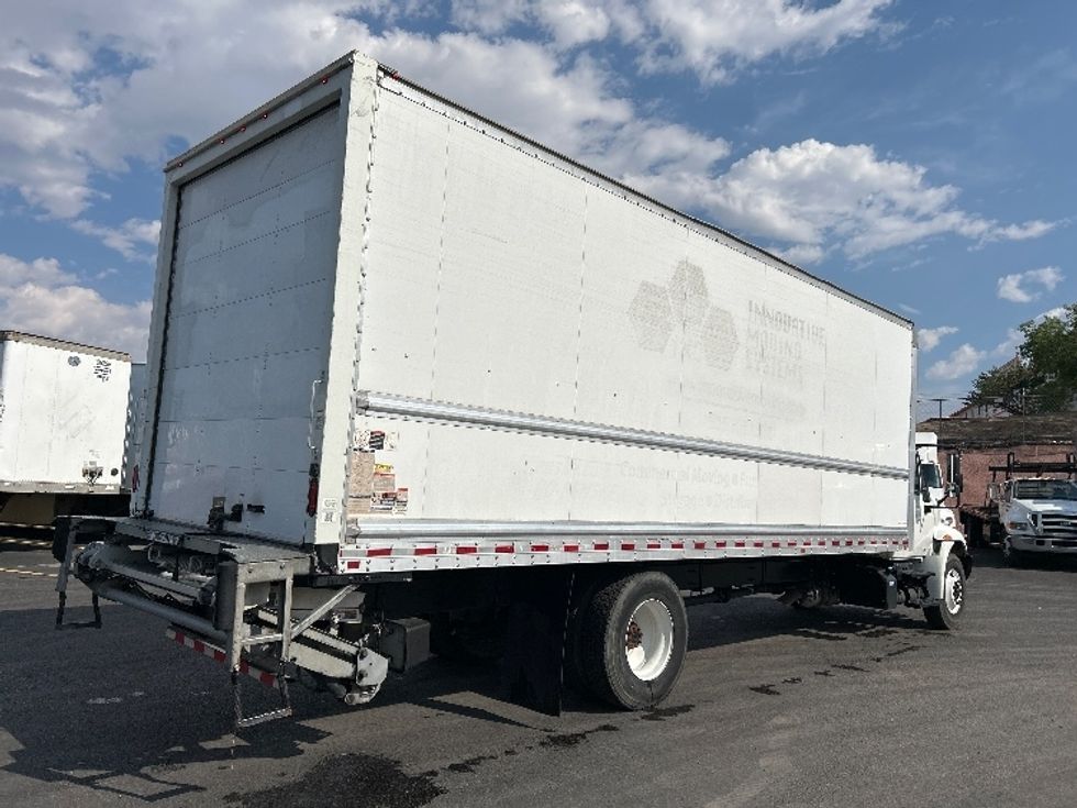 Medium Duty Box Truck-Light and Medium Duty Trucks-International-2019-4300-Albuquerque-NM-210,775\n\t\tmiles-$ 37,500 - Image 13
