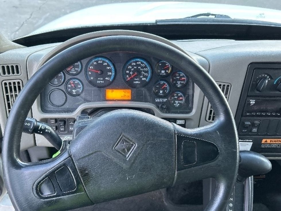 Medium Duty Box Truck-Light and Medium Duty Trucks-International-2019-4300-Allen Park-MI-224,921\n\t\tmiles-$ 34,000 - Image 18