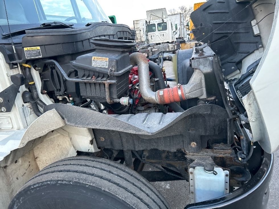 Medium Duty Box Truck-Light and Medium Duty Trucks-International-2019-4300-Allen Park-MI-224,921\n\t\tmiles-$ 34,000 - Image 23