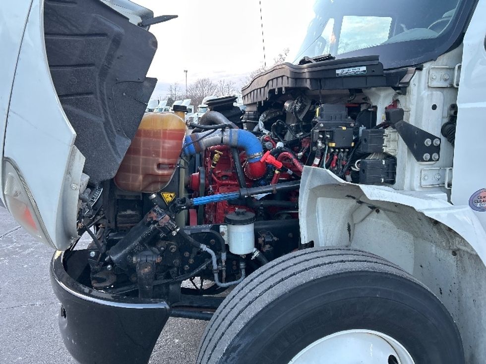 Medium Duty Box Truck-Light and Medium Duty Trucks-International-2019-4300-Allen Park-MI-224,921\n\t\tmiles-$ 34,000 - Image 24