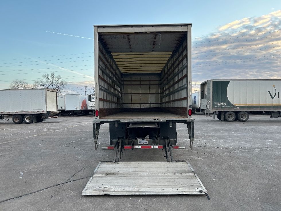 Medium Duty Box Truck-Light and Medium Duty Trucks-International-2019-4300-Allen Park-MI-224,921\n\t\tmiles-$ 34,000 - Image 9