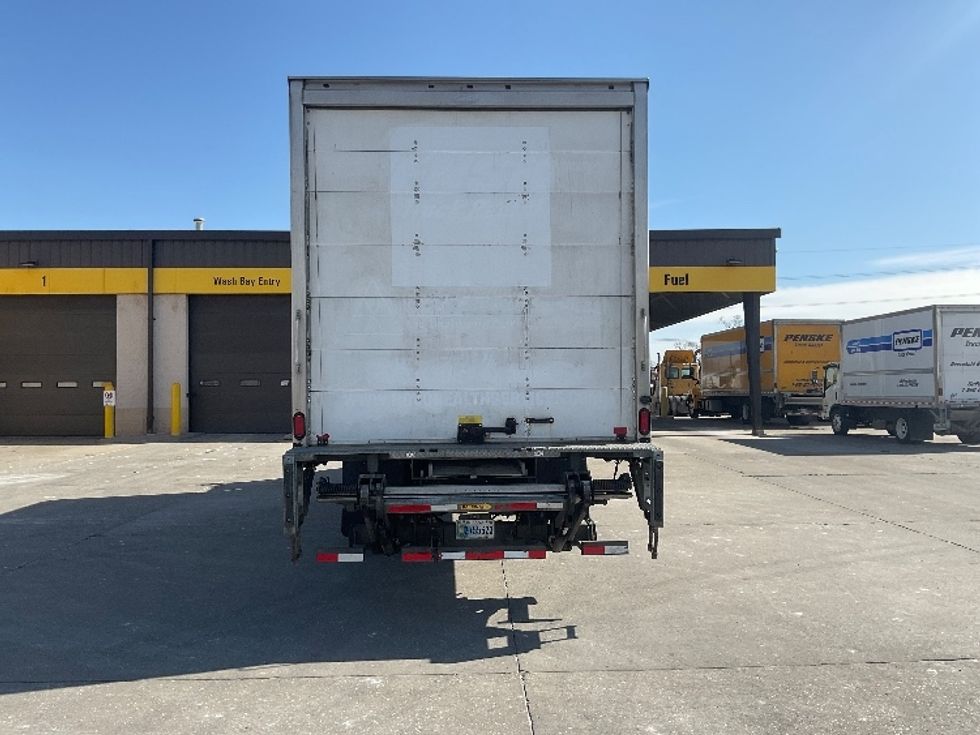 Medium Duty Box Truck-Light and Medium Duty Trucks-International-2019-4300-Allen Park-MI-243,526\n\t\tmiles-$ 31,250 - Image 7