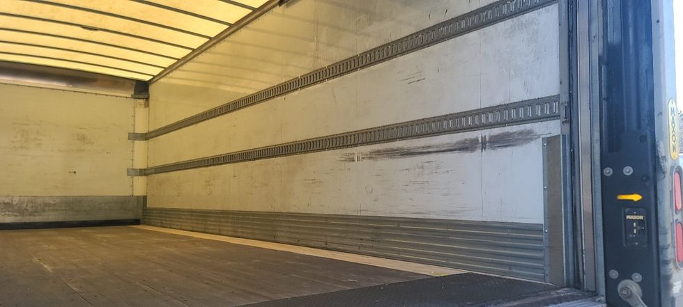 Medium Duty Box Truck-Light and Medium Duty Trucks-International-2019-4300-Atlanta-GA-293,881\n\t\tmiles-$ 29,000 - Image 12