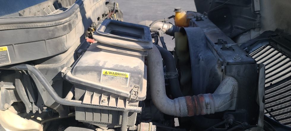 Medium Duty Box Truck-Light and Medium Duty Trucks-International-2019-4300-Atlanta-GA-293,881\n\t\tmiles-$ 29,000 - Image 24