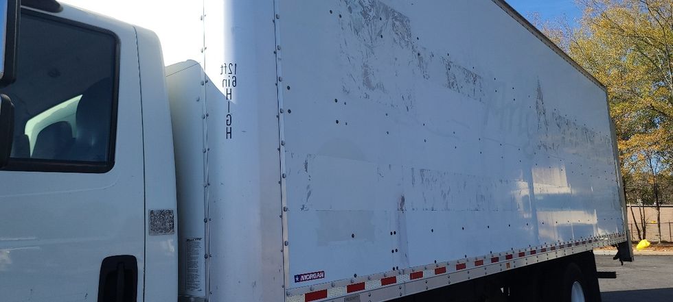 Medium Duty Box Truck-Light and Medium Duty Trucks-International-2019-4300-Atlanta-GA-293,881\n\t\tmiles-$ 29,000 - Image 25