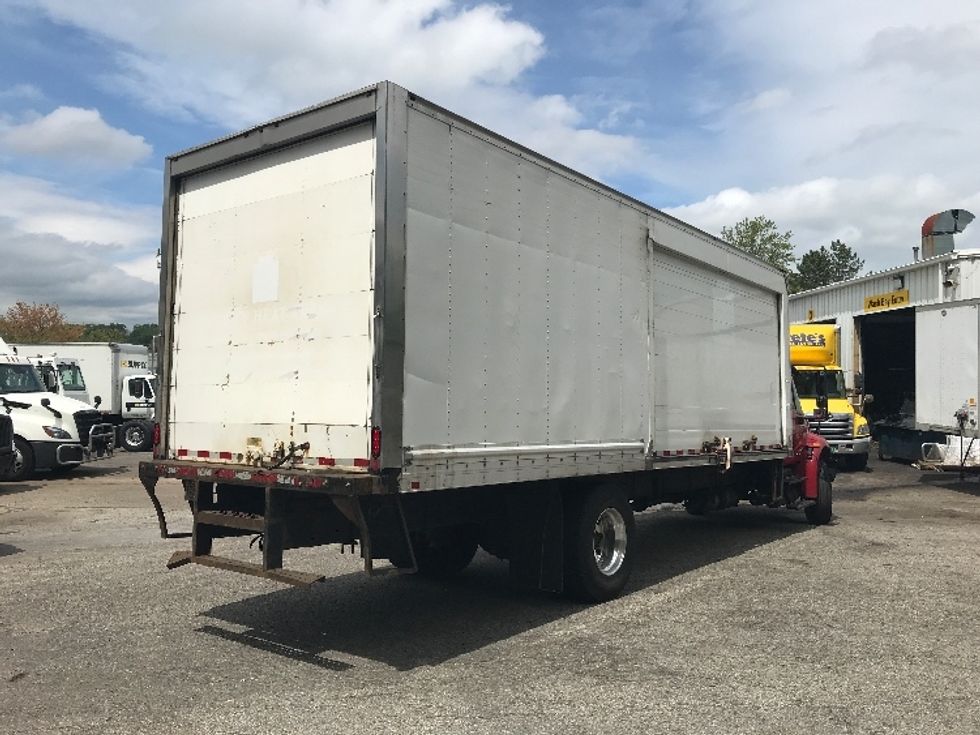 Medium Duty Box Truck-Light and Medium Duty Trucks-International-2019-4300-Auburn-MA-285,855\n\t\tmiles-$ 23,250 - Image 13