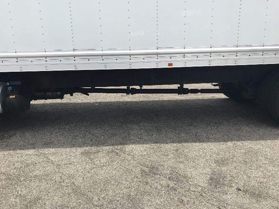 Medium Duty Box Truck-Light and Medium Duty Trucks-International-2019-4300-Auburn-MA-285,855\n\t\tmiles-$ 23,250 - Image 5