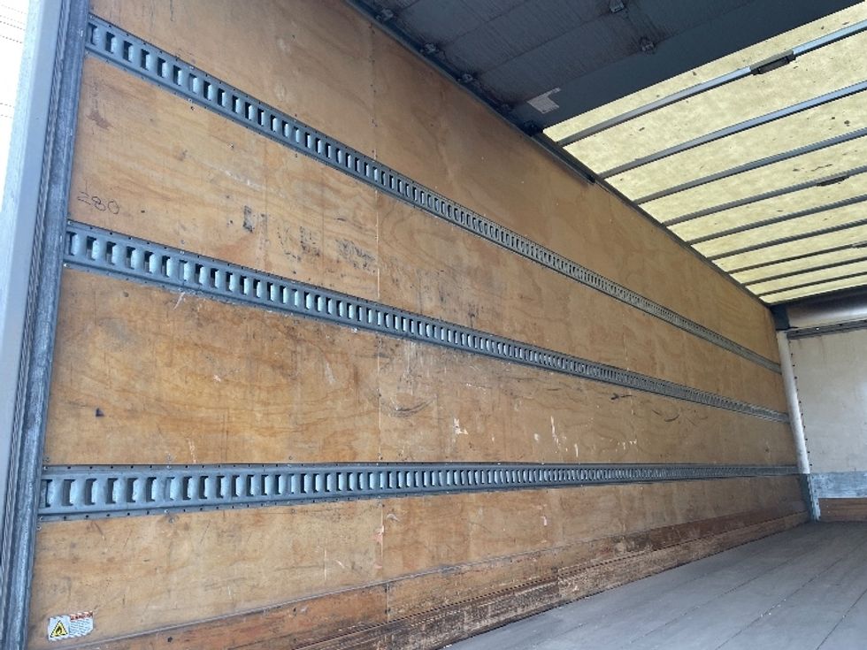 Medium Duty Box Truck-Light and Medium Duty Trucks-International-2019-4300-Aurora-CO-126,364\n\t\tmiles-$ 57,000 - Image 11