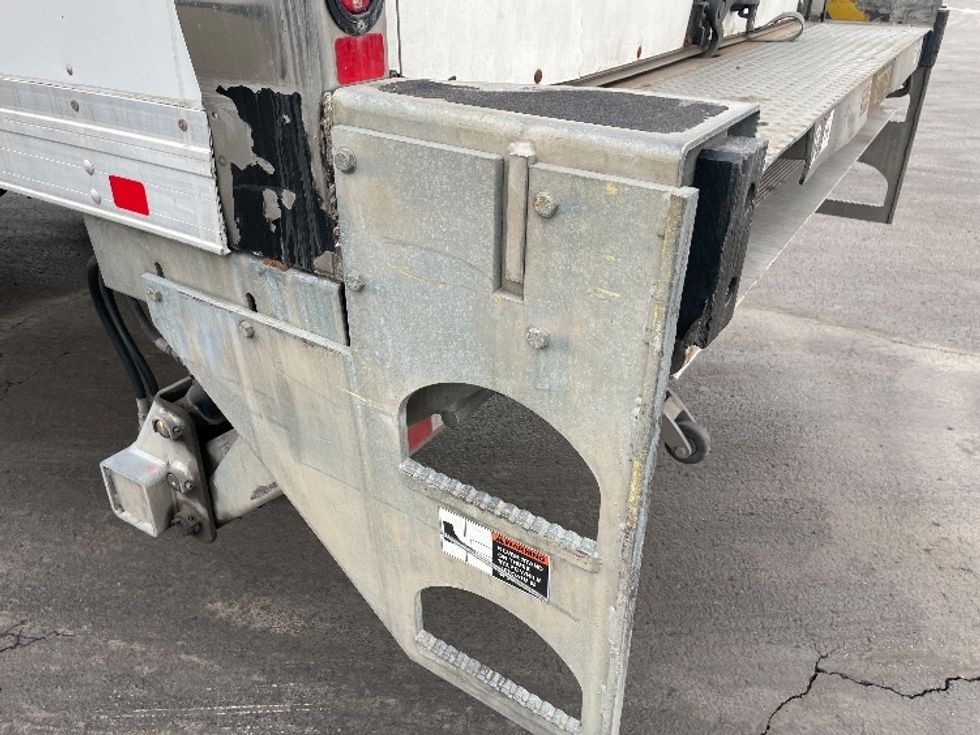 Medium Duty Box Truck-Light and Medium Duty Trucks-International-2019-4300-Aurora-CO-126,364\n\t\tmiles-$ 57,000 - Image 26