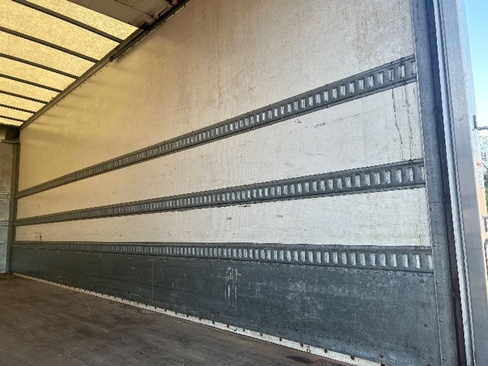 Medium Duty Box Truck-Light and Medium Duty Trucks-International-2019-4300-Battle Creek-MI-299,967\n\t\tmiles-$ 20,000 - Image 12