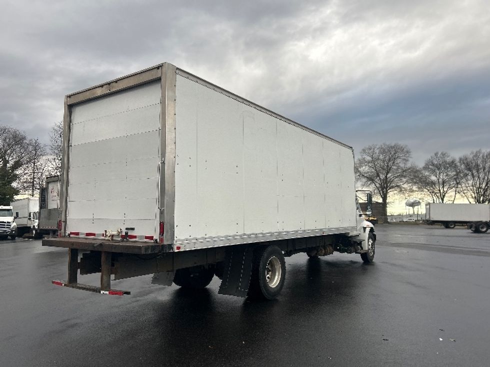 Medium Duty Box Truck-Light and Medium Duty Trucks-International-2019-4300-Bensalem-PA-189,752\n\t\tmiles-$ 37,750 - Image 13