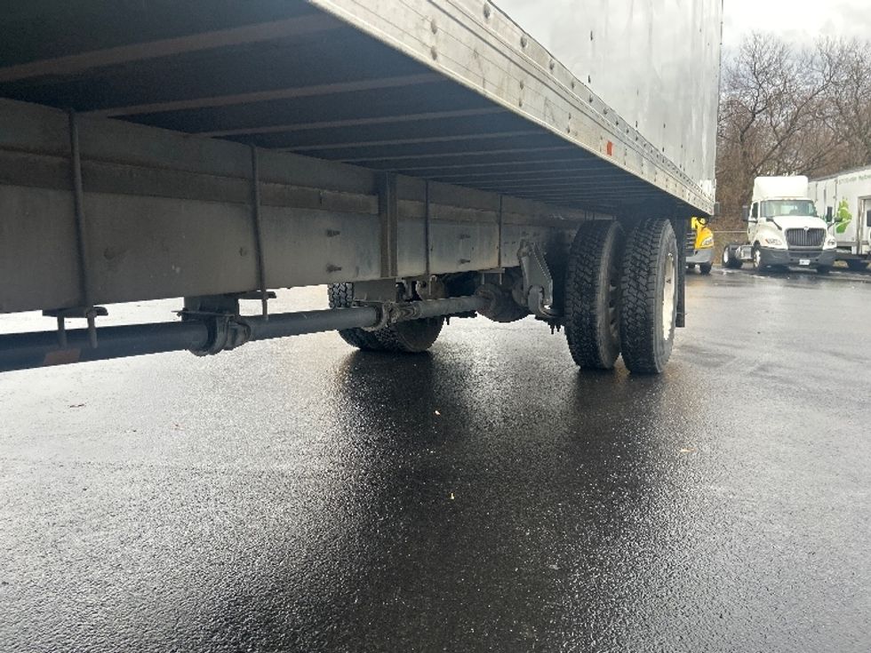 Medium Duty Box Truck-Light and Medium Duty Trucks-International-2019-4300-Bensalem-PA-189,752\n\t\tmiles-$ 37,750 - Image 5
