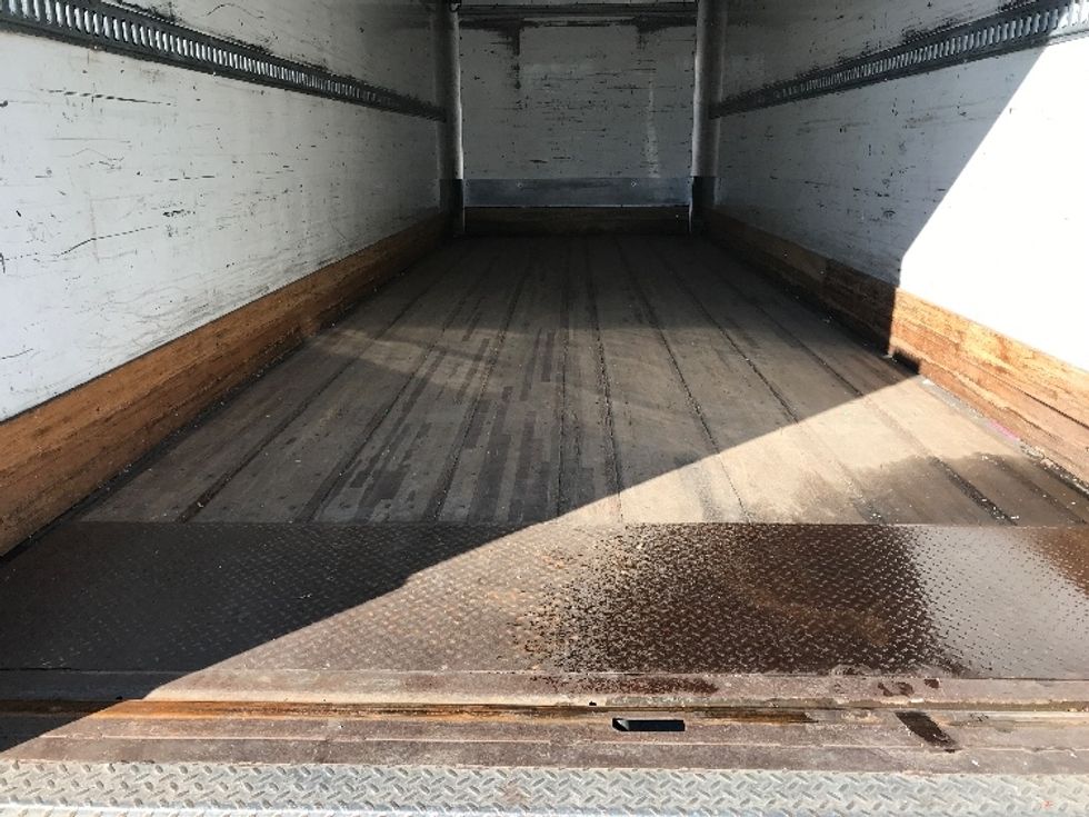 Medium Duty Box Truck-Light and Medium Duty Trucks-International-2019-4300-Bensalem-PA-200,149\n\t\tmiles-$ 40,000 - Image 10