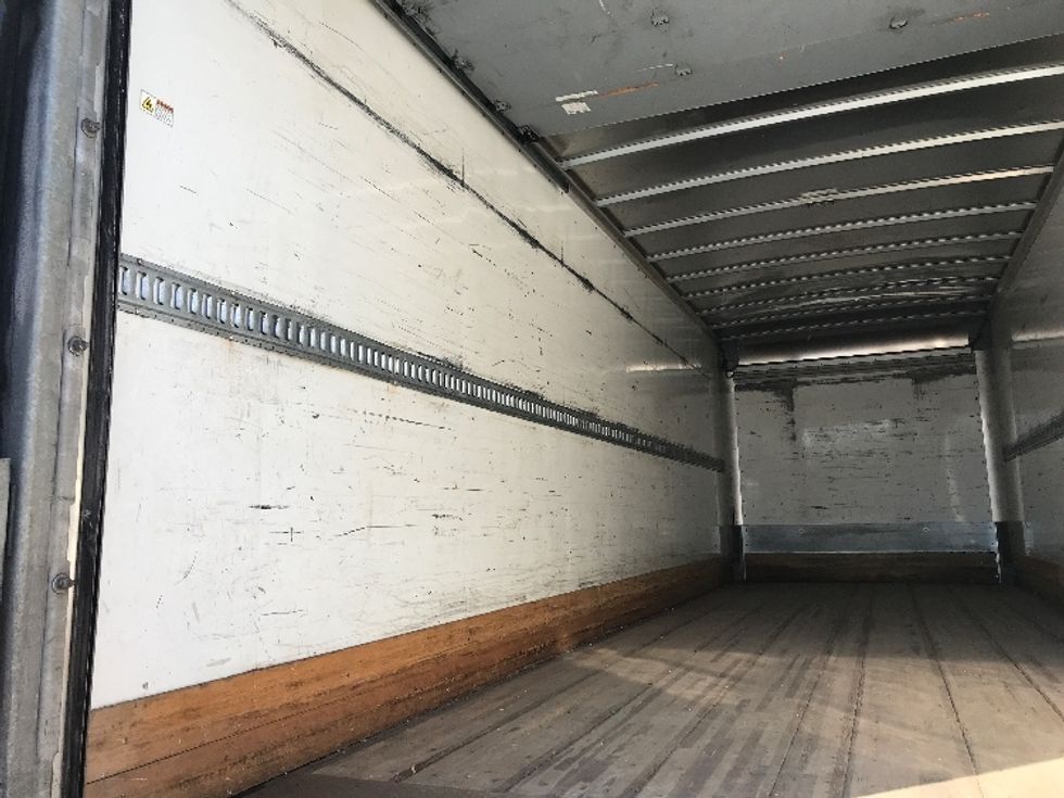 Medium Duty Box Truck-Light and Medium Duty Trucks-International-2019-4300-Bensalem-PA-200,149\n\t\tmiles-$ 40,000 - Image 11