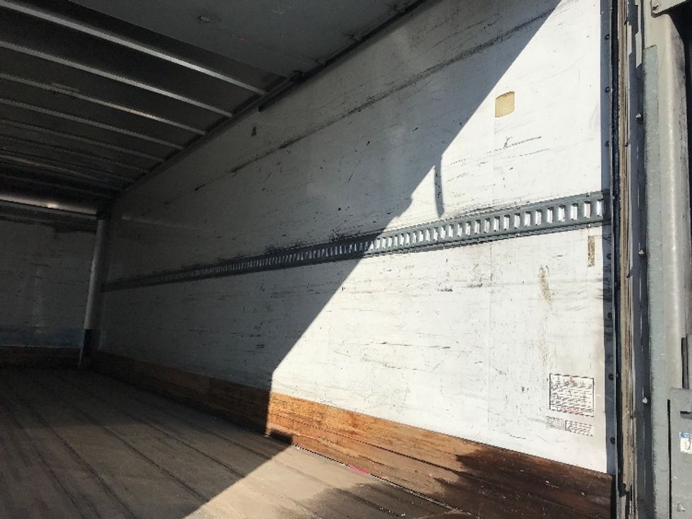 Medium Duty Box Truck-Light and Medium Duty Trucks-International-2019-4300-Bensalem-PA-200,149\n\t\tmiles-$ 40,000 - Image 12