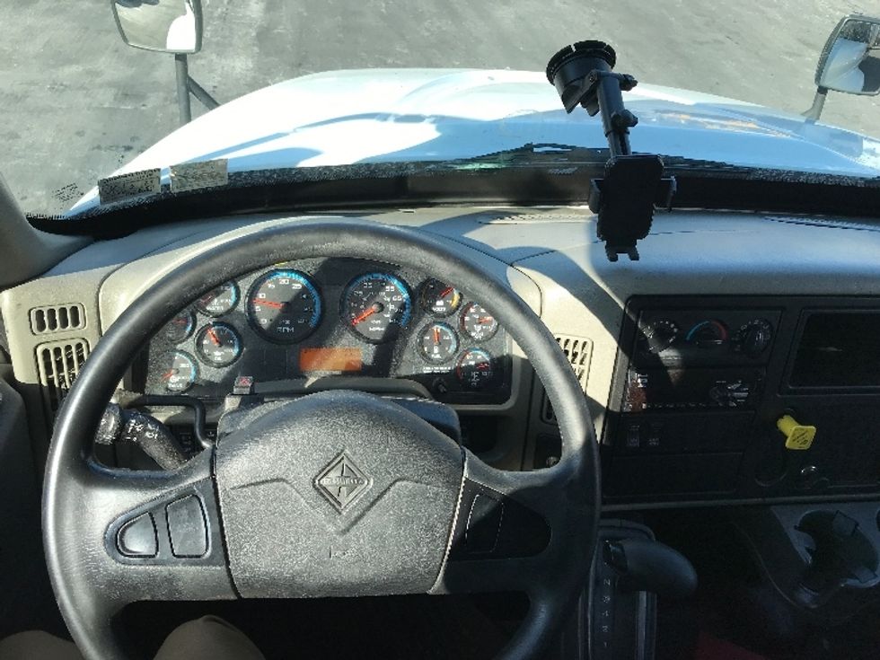 Medium Duty Box Truck-Light and Medium Duty Trucks-International-2019-4300-Bensalem-PA-200,149\n\t\tmiles-$ 40,000 - Image 18