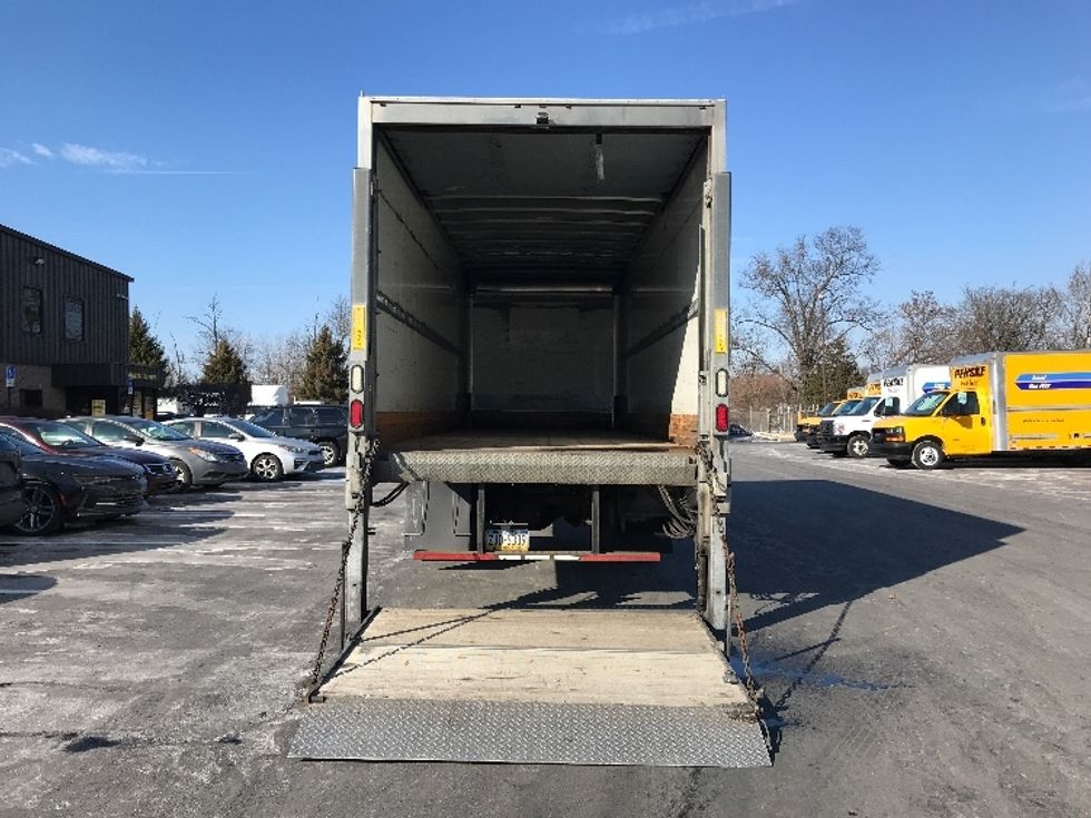 Medium Duty Box Truck-Light and Medium Duty Trucks-International-2019-4300-Bensalem-PA-200,149\n\t\tmiles-$ 40,000 - Image 9