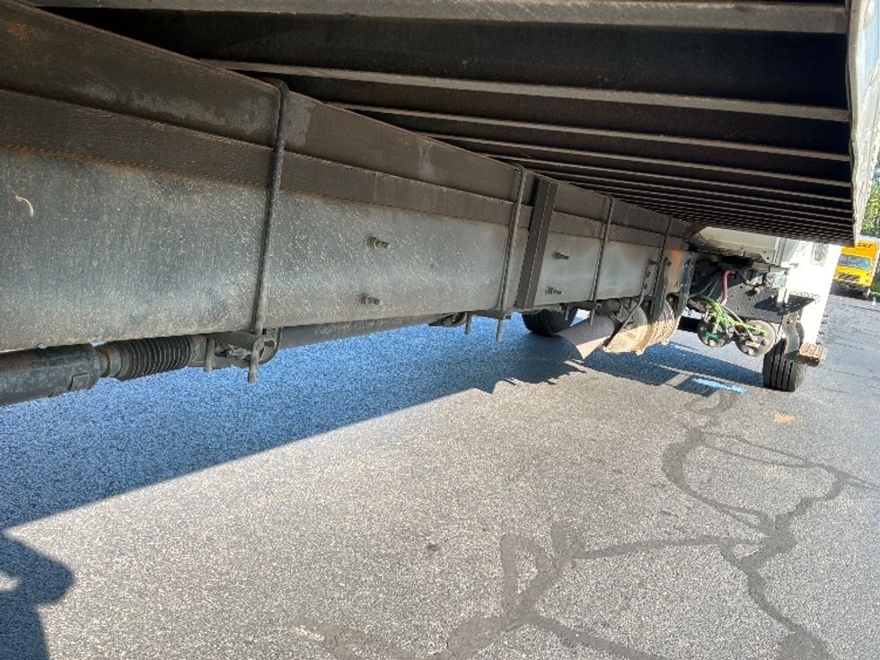 Medium Duty Box Truck-Light and Medium Duty Trucks-International-2019-4300-Bensalem-PA-210,630\n\t\tmiles-$ 49,500 - Image 14