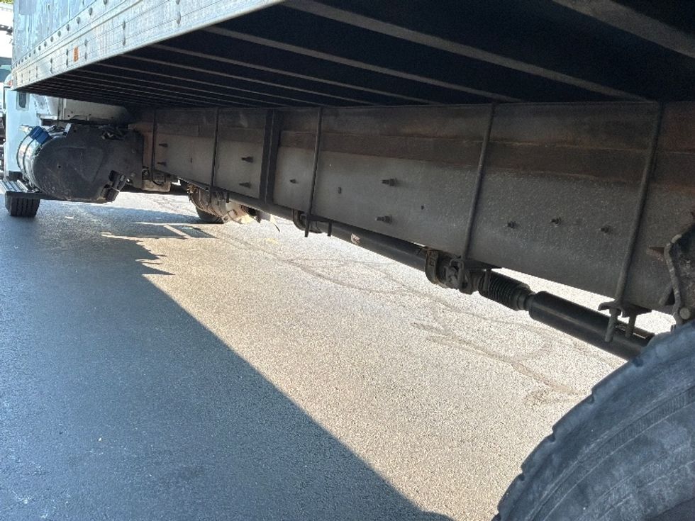 Medium Duty Box Truck-Light and Medium Duty Trucks-International-2019-4300-Bensalem-PA-210,630\n\t\tmiles-$ 49,500 - Image 5