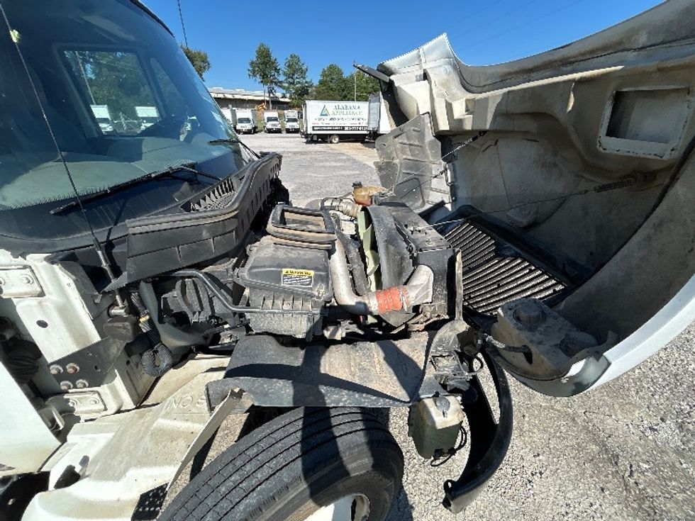 Medium Duty Box Truck-Light and Medium Duty Trucks-International-2019-4300-Birmingham-AL-161,236\n\t\tmiles-$ 54,250 - Image 24