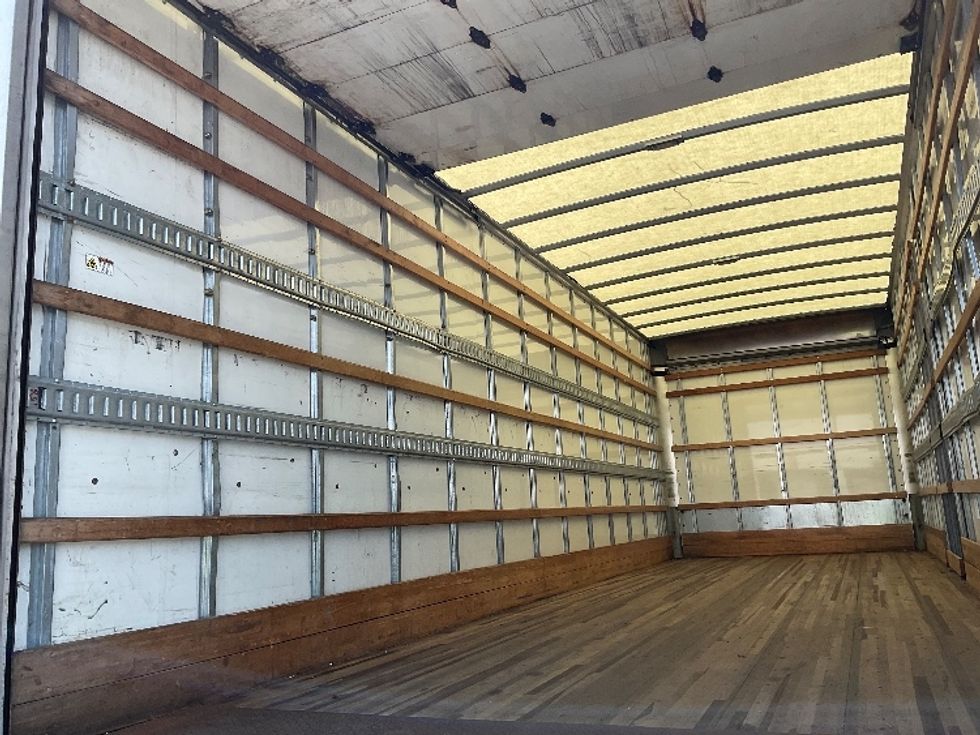 Medium Duty Box Truck-Light and Medium Duty Trucks-International-2019-4300-Braintree-MA-256,148\n\t\tmiles-$ 30,500 - Image 11