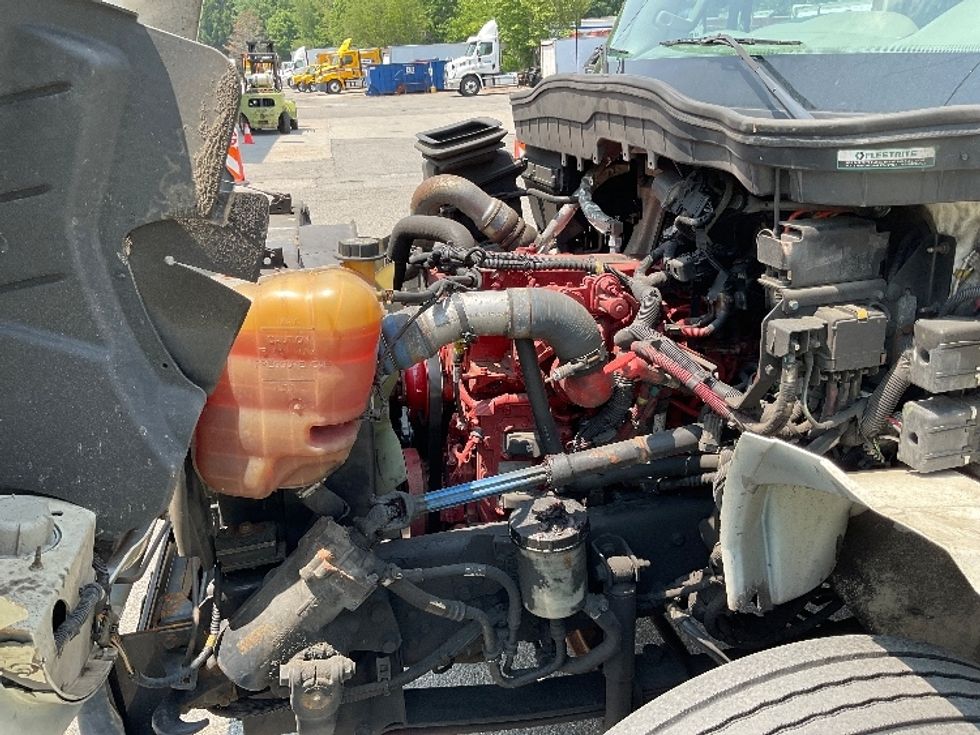 Medium Duty Box Truck-Light and Medium Duty Trucks-International-2019-4300-Braintree-MA-256,148\n\t\tmiles-$ 30,500 - Image 24