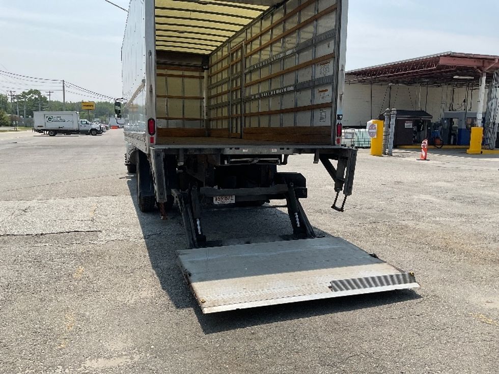 Medium Duty Box Truck-Light and Medium Duty Trucks-International-2019-4300-Braintree-MA-256,148\n\t\tmiles-$ 30,500 - Image 9