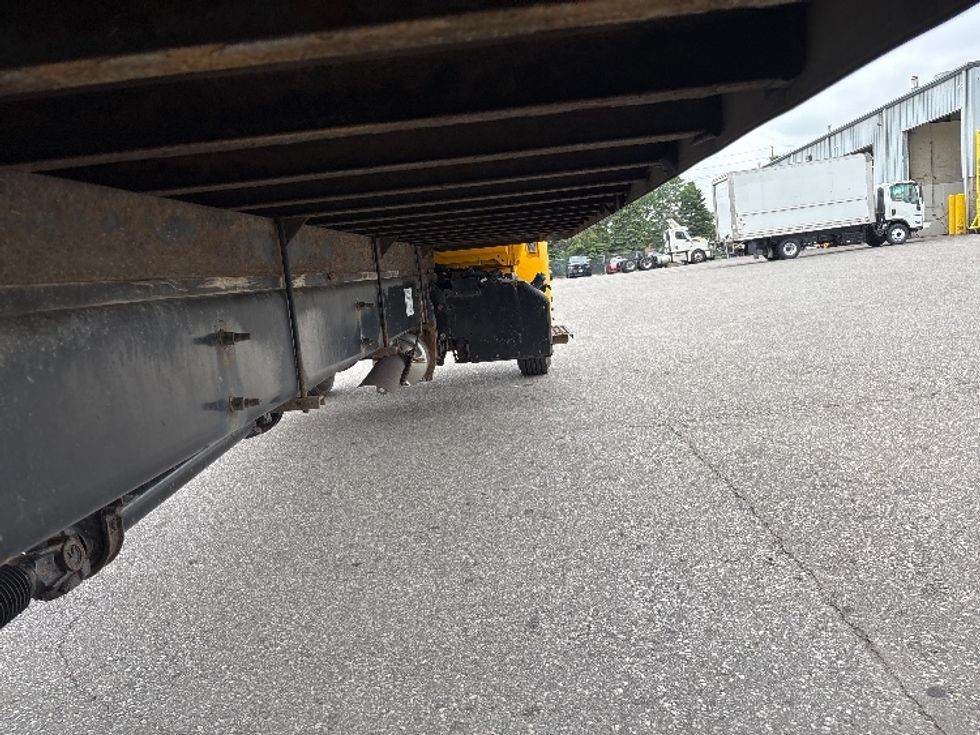 Medium Duty Box Truck-Light and Medium Duty Trucks-International-2019-4300-Brampton-ON-300,895\n\t\tkm-$ 41,000 - Image 14