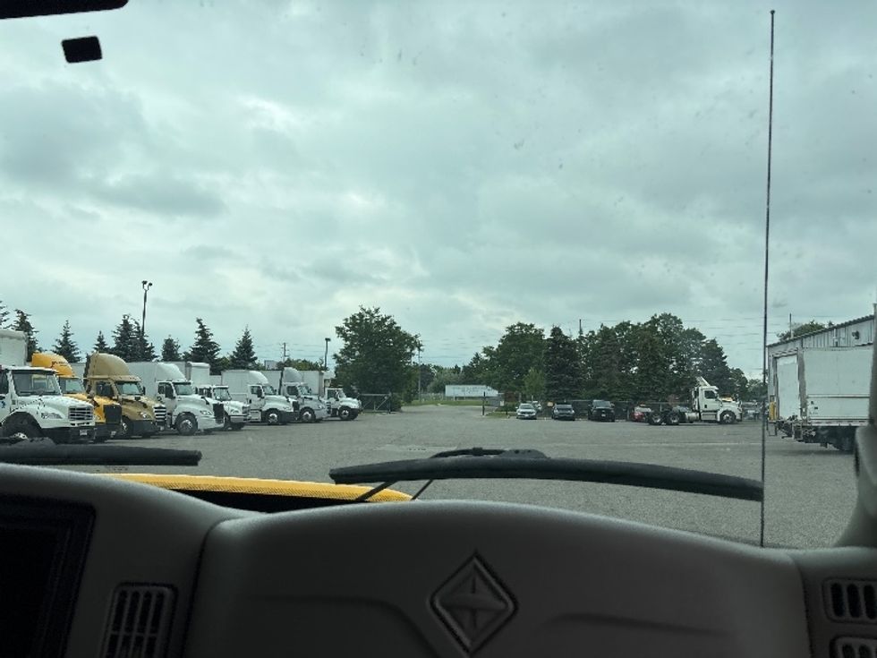 Medium Duty Box Truck-Light and Medium Duty Trucks-International-2019-4300-Brampton-ON-300,895\n\t\tkm-$ 41,000 - Image 21