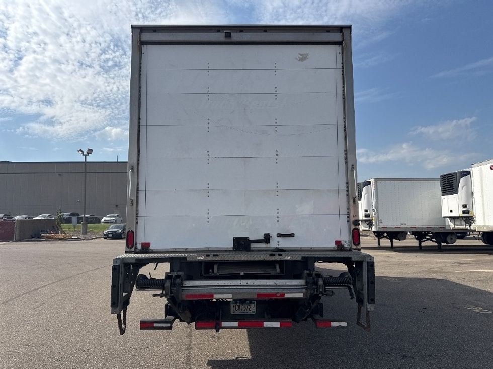 Medium Duty Box Truck-Light and Medium Duty Trucks-International-2019-4300-Brooklyn Park-MN-110,859\n\t\tmiles-$ 50,250 - Image 7