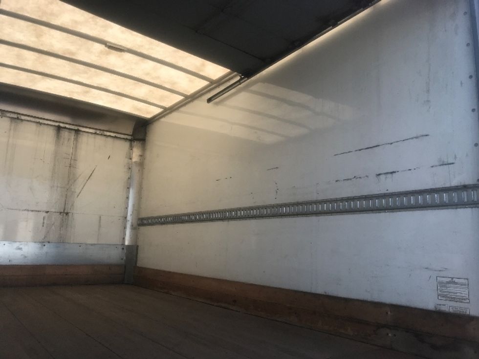 Medium Duty Box Truck-Light and Medium Duty Trucks-International-2019-4300-Brooklyn Park-MN-180,823\n\t\tmiles-$ 29,500 - Image 11