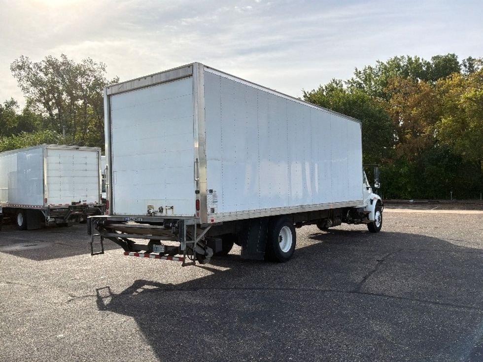 Medium Duty Box Truck-Light and Medium Duty Trucks-International-2019-4300-Brooklyn Park-MN-223,389\n\t\tmiles-$ 46,500 - Image 13