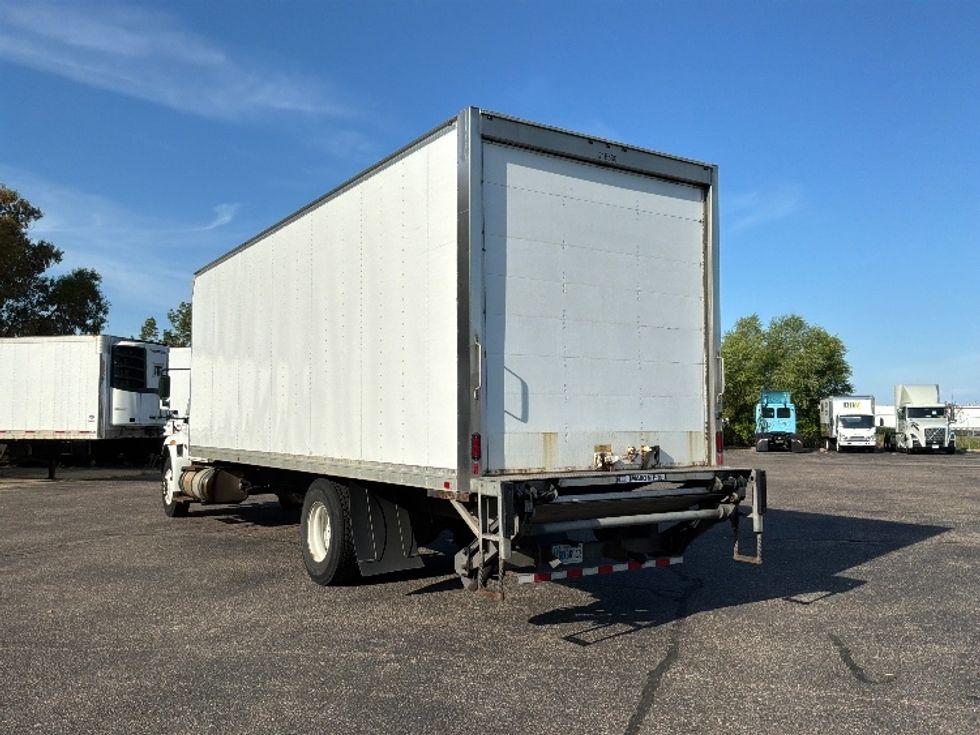 Medium Duty Box Truck-Light and Medium Duty Trucks-International-2019-4300-Brooklyn Park-MN-296,800\n\t\tmiles-$ 36,500 - Image 6