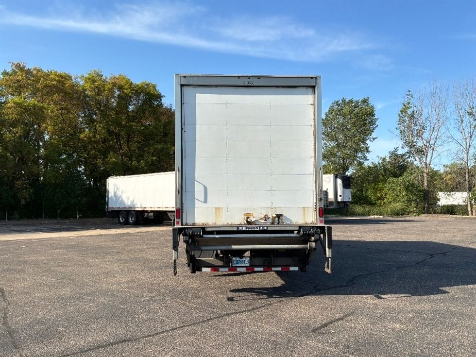 Medium Duty Box Truck-Light and Medium Duty Trucks-International-2019-4300-Brooklyn Park-MN-296,800\n\t\tmiles-$ 36,500 - Image 7