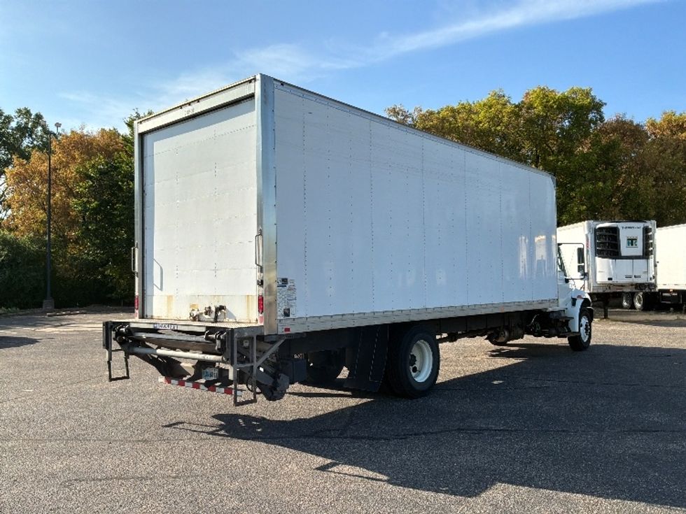 Medium Duty Box Truck-Light and Medium Duty Trucks-International-2019-4300-Brooklyn Park-MN-296,800\n\t\tmiles-$ 36,500 - Image 13