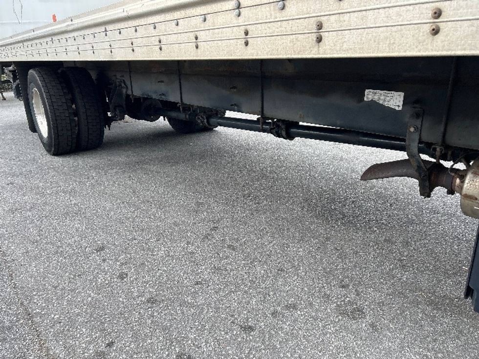 Medium Duty Box Truck-Light and Medium Duty Trucks-International-2019-4300-Burnaby-BC-150,181\n\t\tkm-$ 69,500 - Image 13