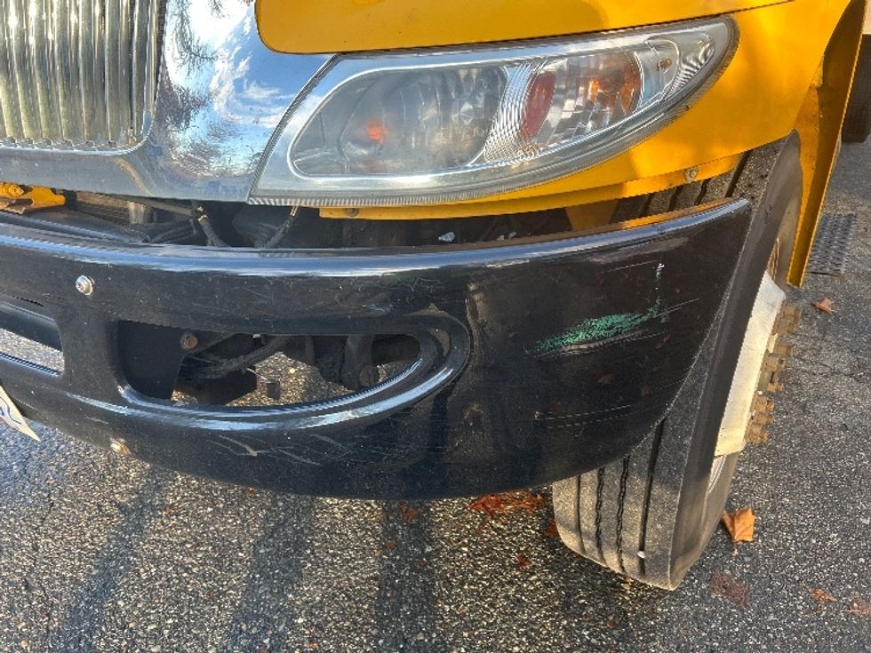 Medium Duty Box Truck-Light and Medium Duty Trucks-International-2019-4300-Burnaby-BC-156,282\n\t\tkm-$ 68,250 - Image 26