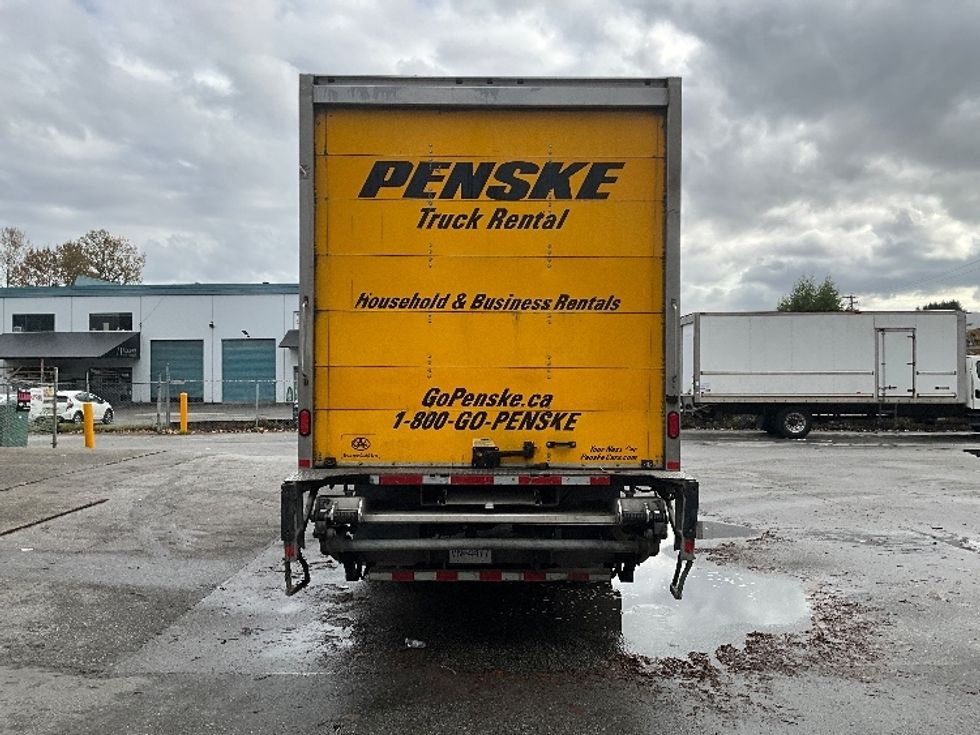 Medium Duty Box Truck-Light and Medium Duty Trucks-International-2019-4300-Burnaby-BC-189,163\n\t\tkm-$ 65,000 - Image 7