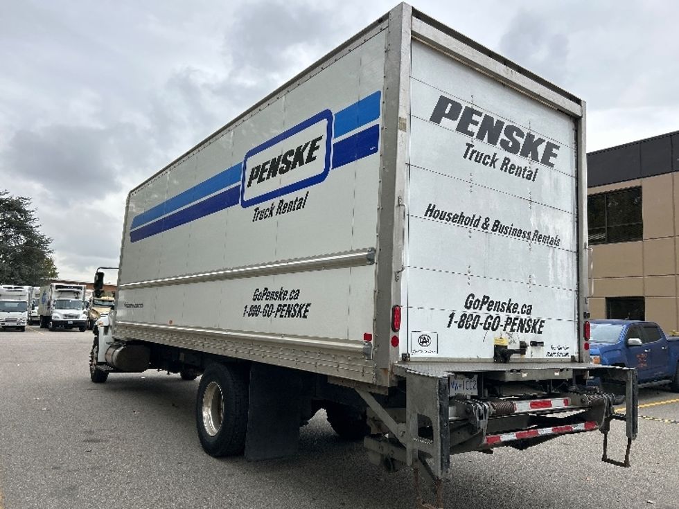 Medium Duty Box Truck-Light and Medium Duty Trucks-International-2019-4300-Burnaby-BC-198,540\n\t\tkm-$ 66,750 - Image 6