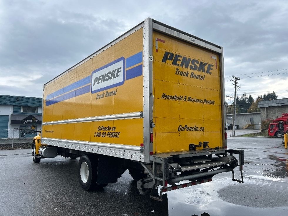 Medium Duty Box Truck-Light and Medium Duty Trucks-International-2019-4300-Burnaby-BC-217,189\n\t\tkm-$ 64,500 - Image 6