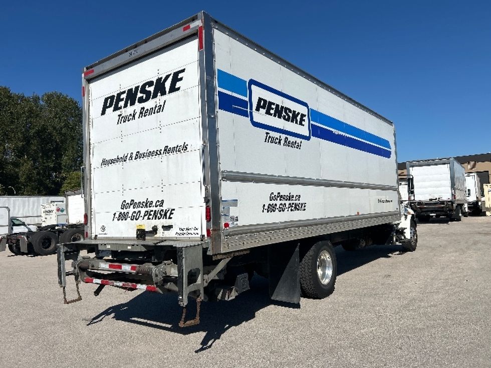 Medium Duty Box Truck-Light and Medium Duty Trucks-International-2019-4300-Burnaby-BC-226,304\n\t\tkm-$ 63,750 - Image 13