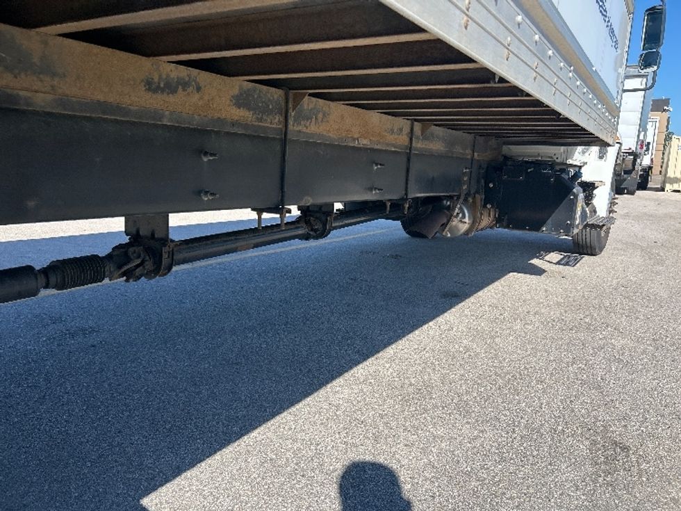 Medium Duty Box Truck-Light and Medium Duty Trucks-International-2019-4300-Burnaby-BC-226,304\n\t\tkm-$ 63,750 - Image 14