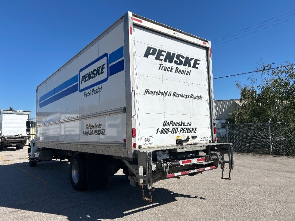Medium Duty Box Truck-Light and Medium Duty Trucks-International-2019-4300-Burnaby-BC-226,304\n\t\tkm-$ 63,750 - Image 6