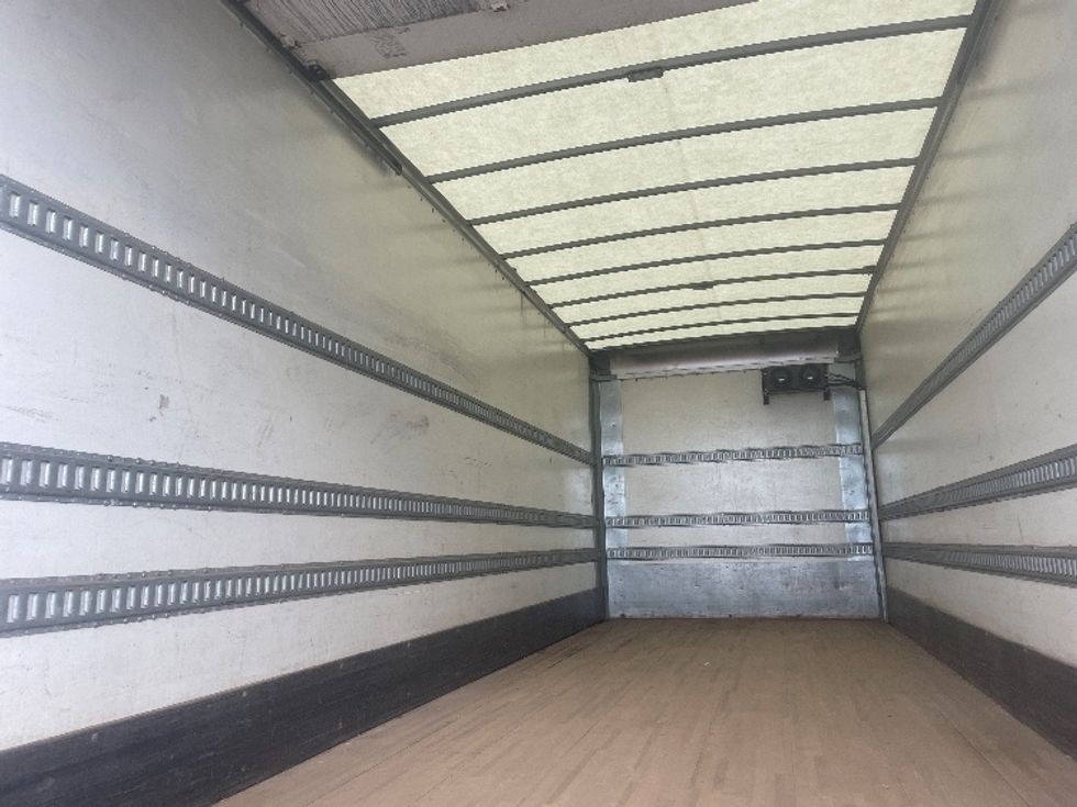 Medium Duty Box Truck-Light and Medium Duty Trucks-International-2019-4300-Cadillac-MI-241,794\n\t\tmiles-$ 25,250 - Image 12