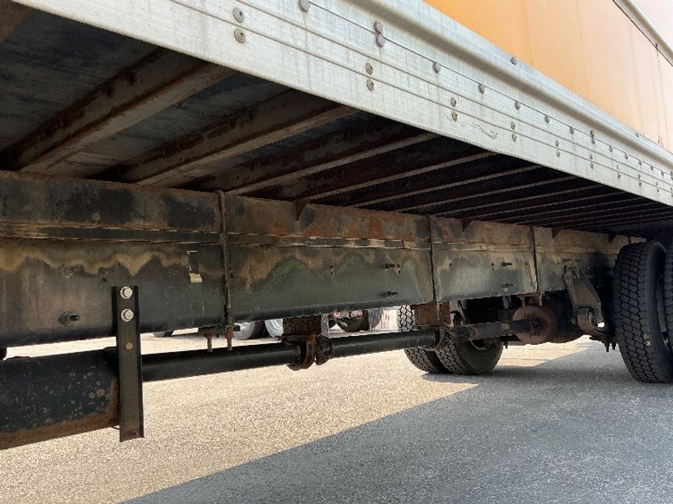 Medium Duty Box Truck-Light and Medium Duty Trucks-International-2019-4300-Calgary-AB-263,949\n\t\tkm-$ 56,250 - Image 5