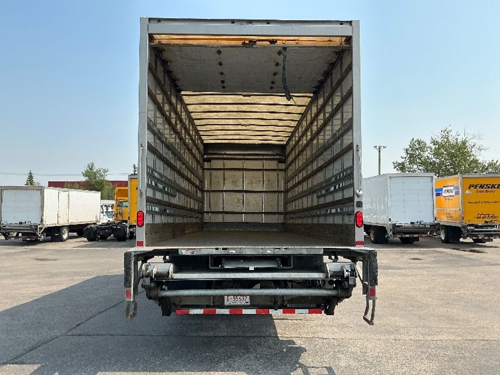 Medium Duty Box Truck-Light and Medium Duty Trucks-International-2019-4300-Calgary-AB-263,949\n\t\tkm-$ 56,250 - Image 8