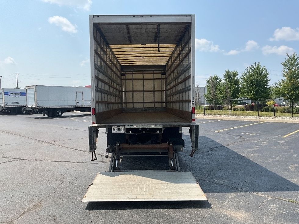 Medium Duty Box Truck-Light and Medium Duty Trucks-International-2019-4300-Cambridge-ON-297,675\n\t\tkm-$ 52,500 - Image 9