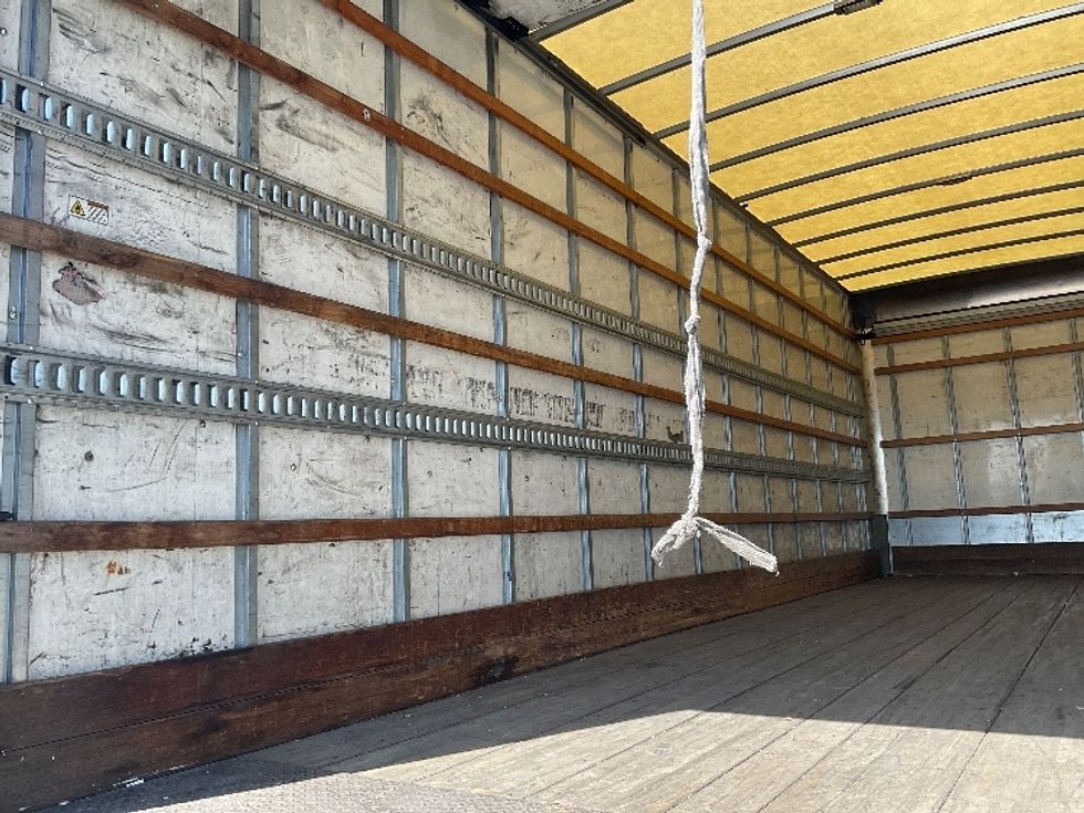 Medium Duty Box Truck-Light and Medium Duty Trucks-International-2019-4300-Chino-CA-158,588\n\t\tmiles-$ 47,000 - Image 11