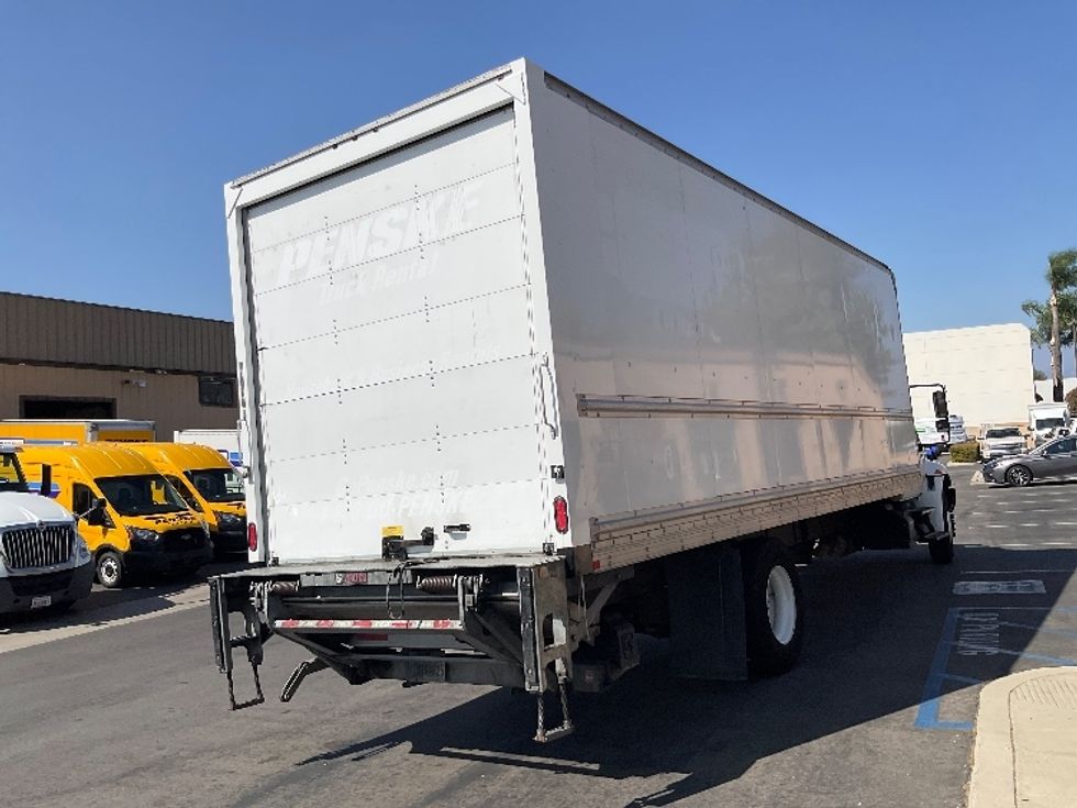 Medium Duty Box Truck-Light and Medium Duty Trucks-International-2019-4300-Chino-CA-158,588\n\t\tmiles-$ 47,000 - Image 13